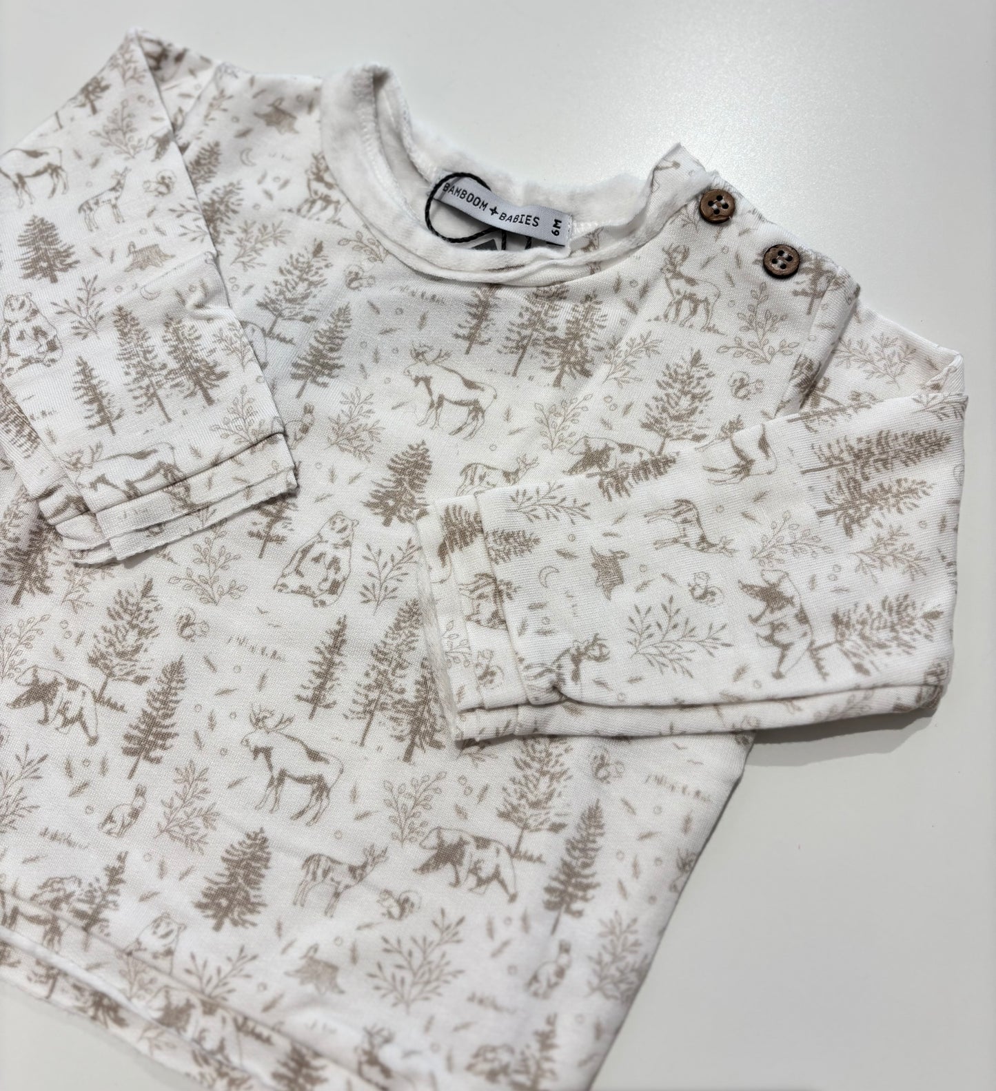 COMPLETO WOODLAND