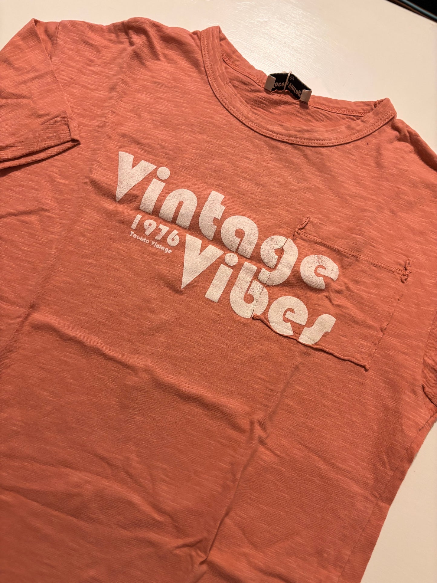 T-SHIRT VINTAGE VIBES