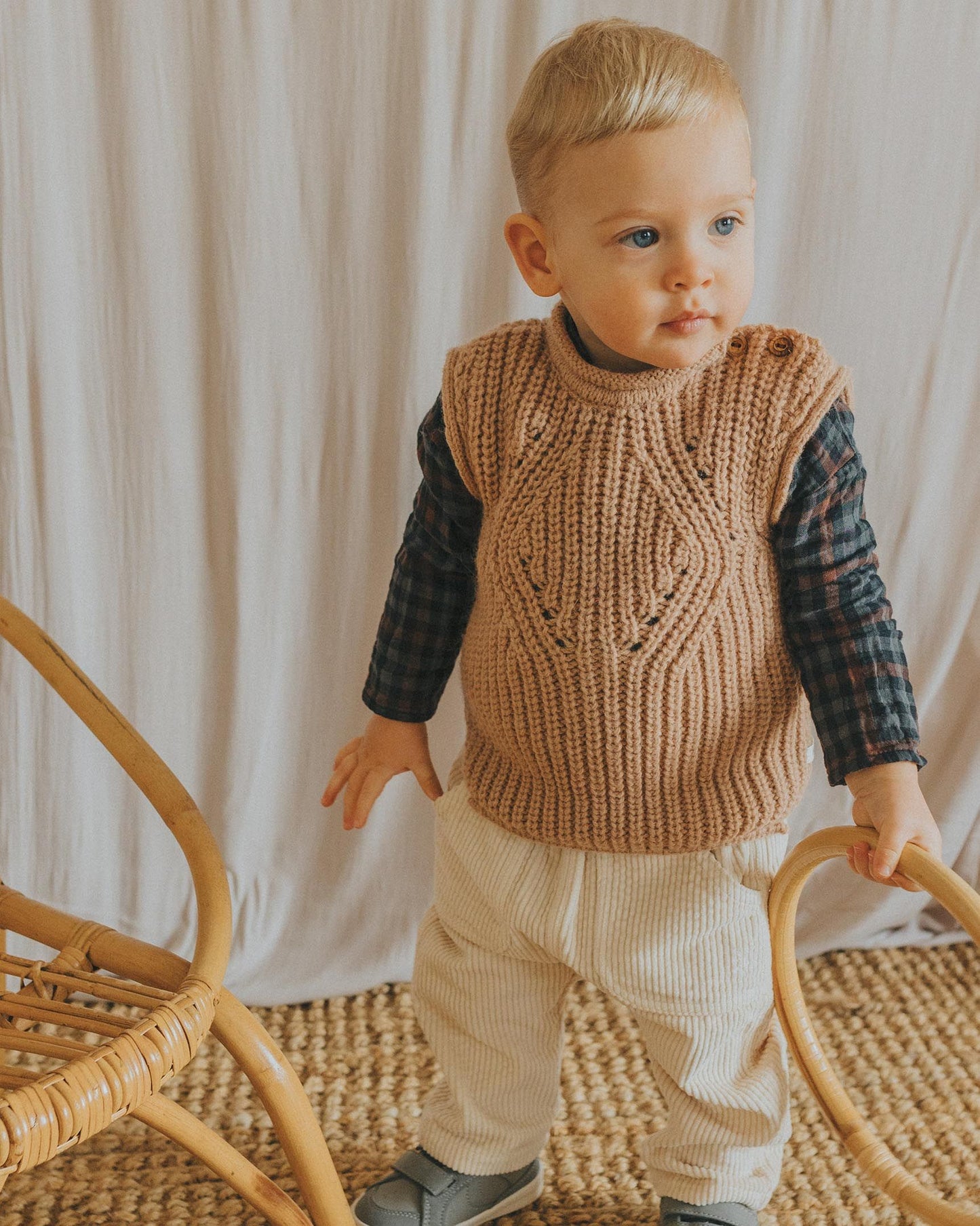 BB SOFT KNIT WAISCOAT