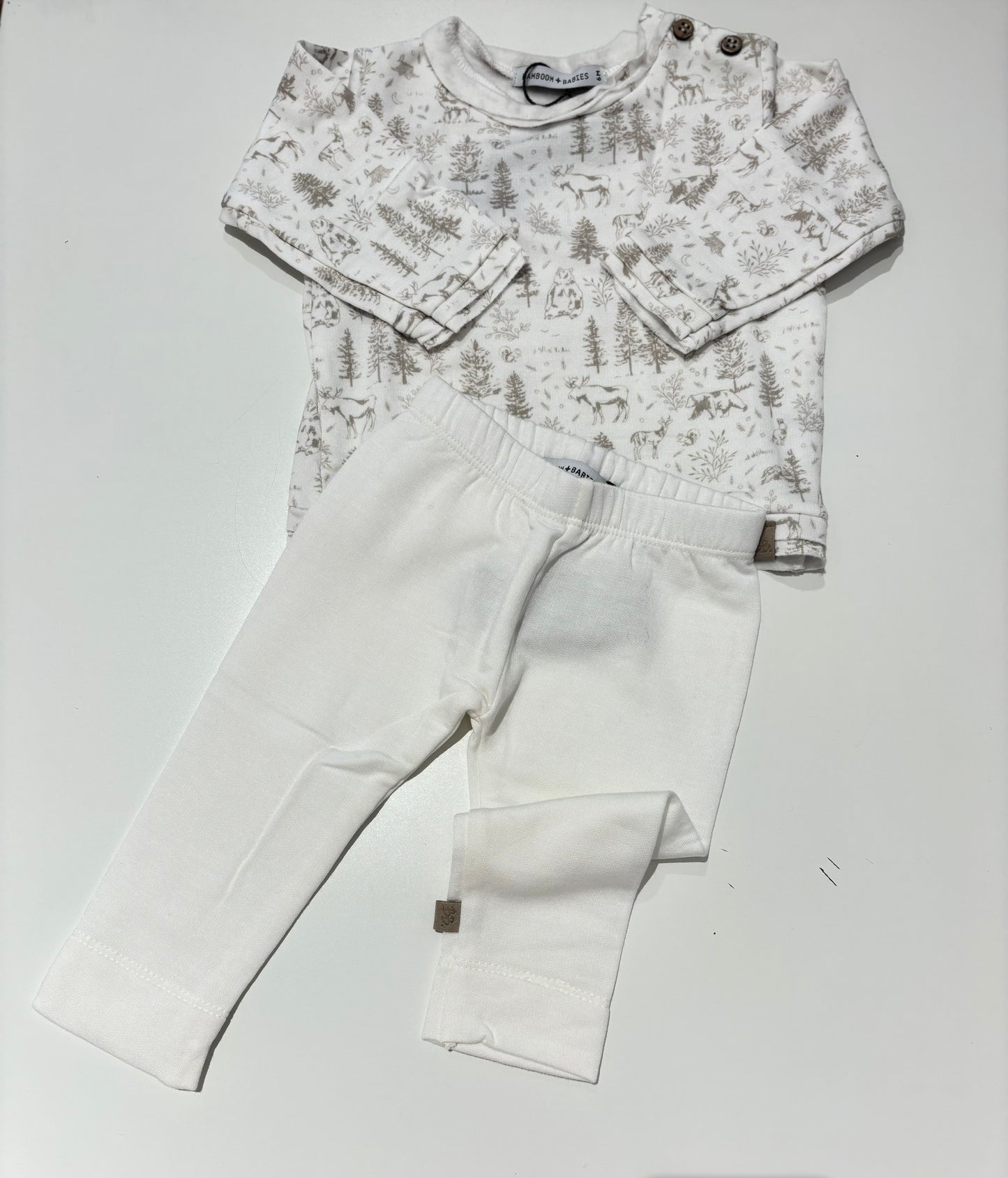 COMPLETO WOODLAND