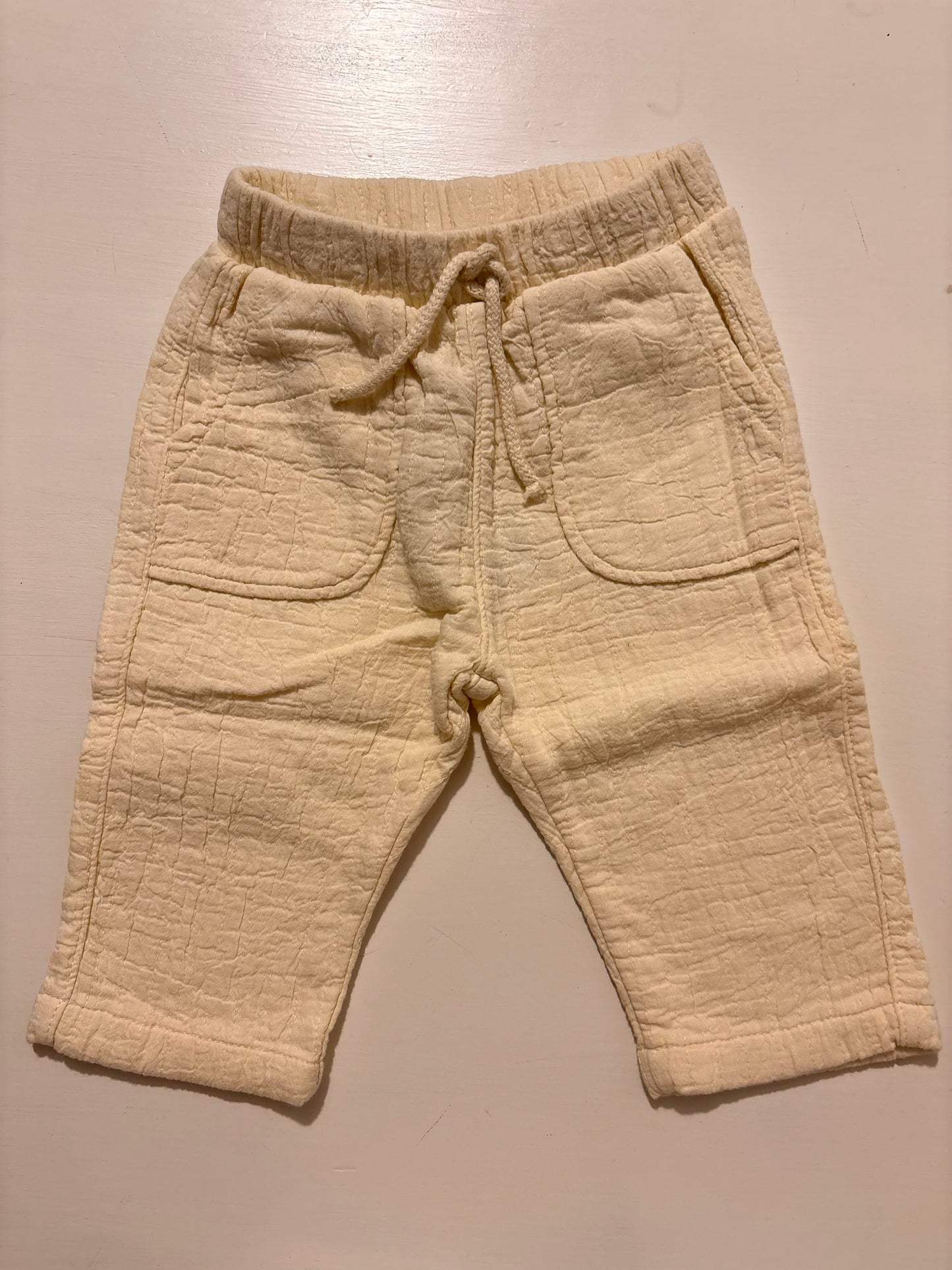 PANTALONE IMPUNTURE