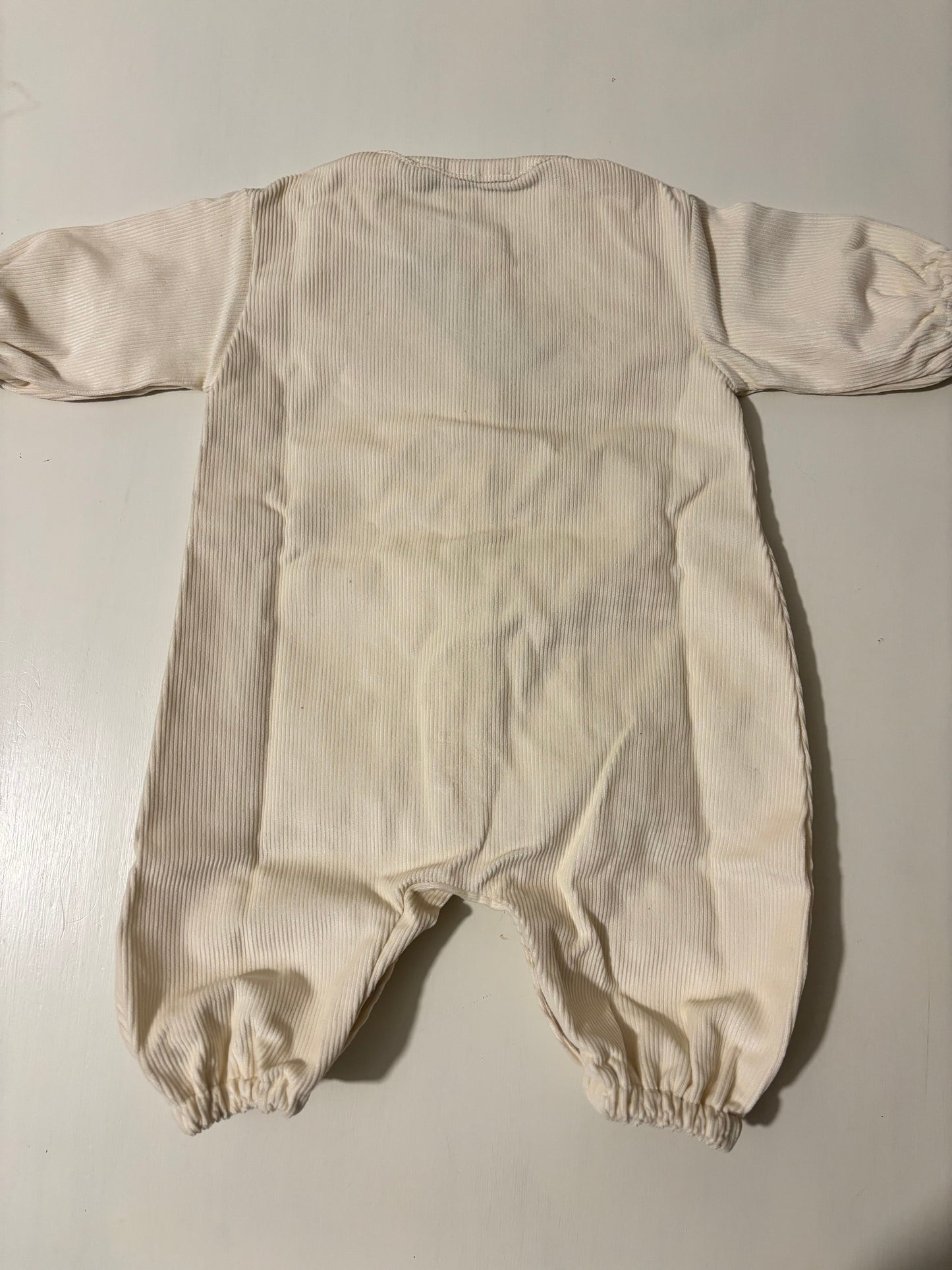 TUTA BOMBER