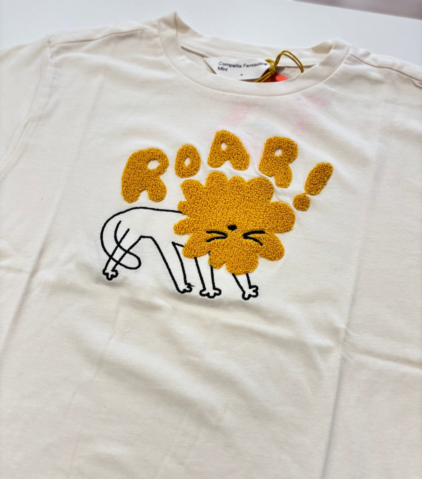 T-SHIRT LEONE