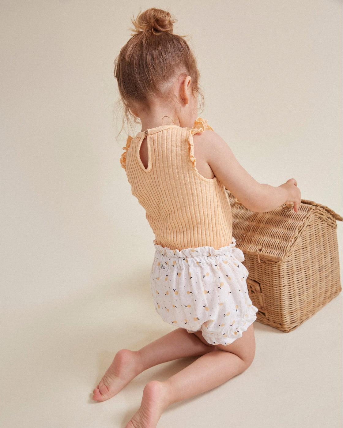 BB RIB RUFFLE BODYSUIT