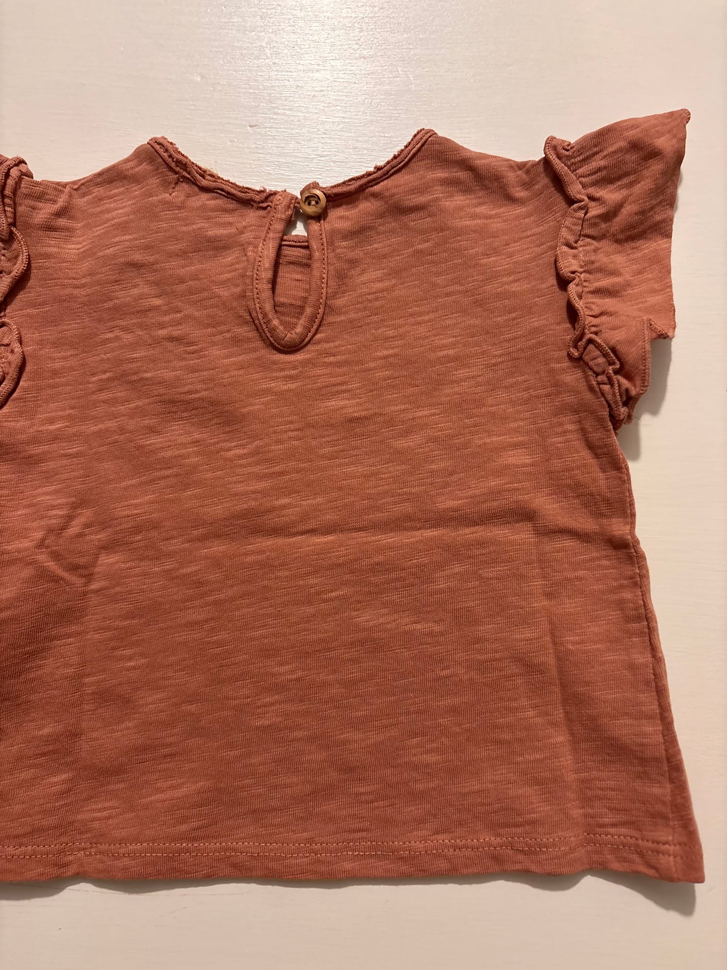 T-SHIRT ROUCHES