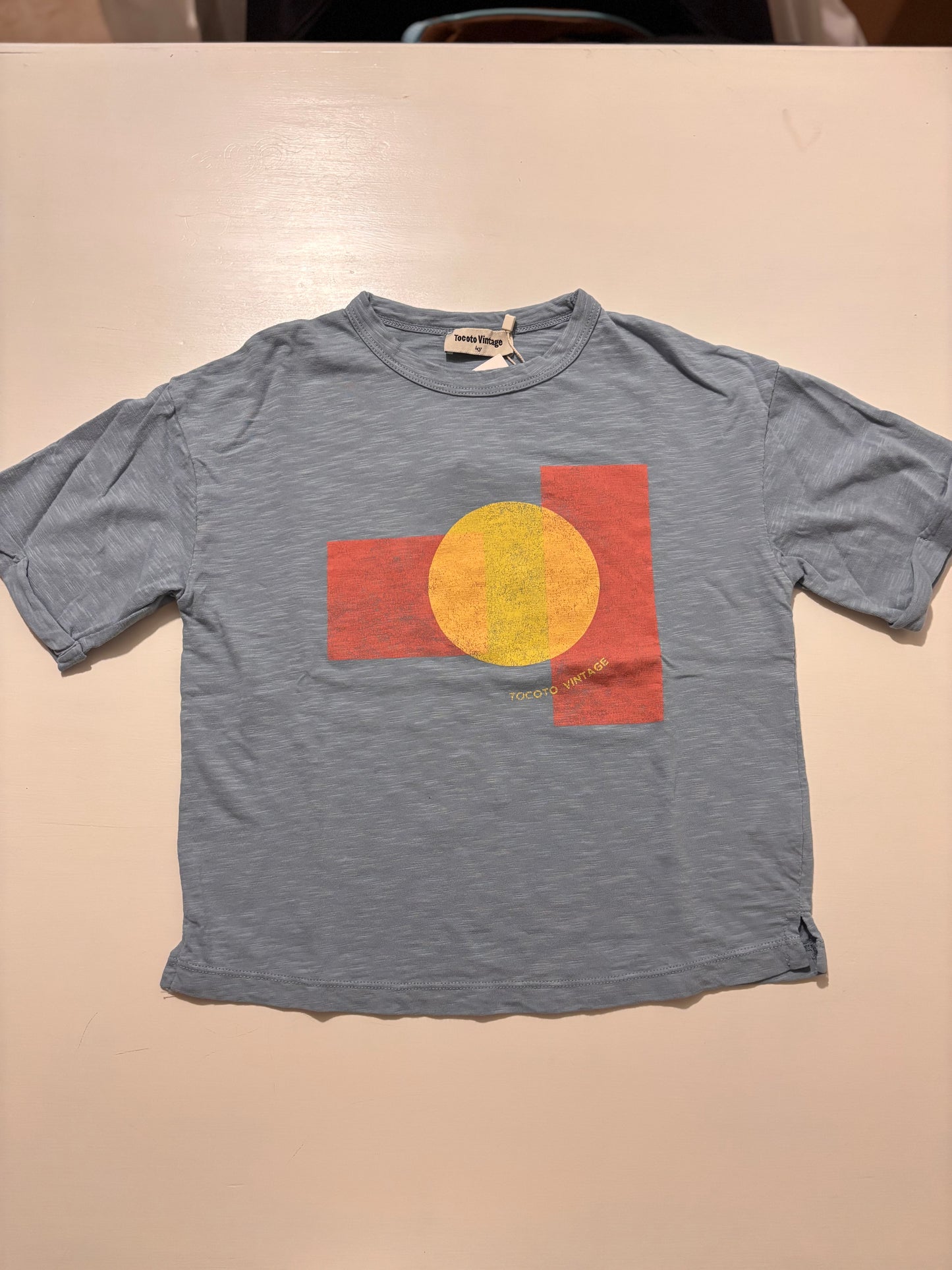 T-SHIRT COLOR BLOCK